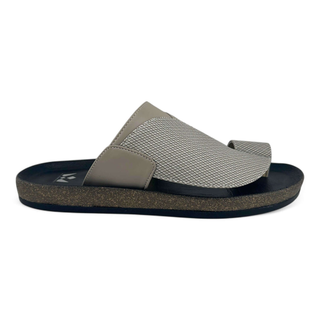 Al Fanoos: Traditional Premium Arabic Sandals l MK-KU02