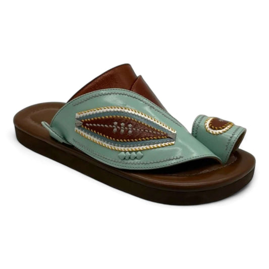 Private Collection: Luxurious Arabic Slippers Made in Saudi Arabia for an Elegant Lifestyle - The Light Step