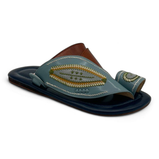 Private Collection: Luxurious Arabic Slippers Made in Saudi Arabia for an Elegant Lifestyle - The Light Step