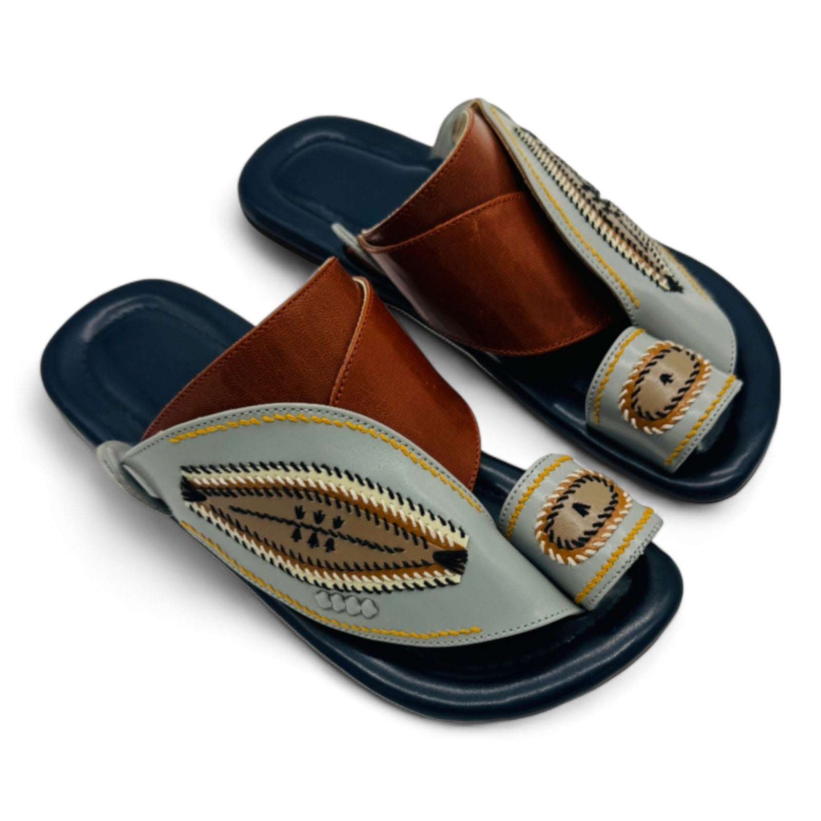 Private Collection Luxurious Arabic Slippers Made in Saudi Arabia for The Light Step