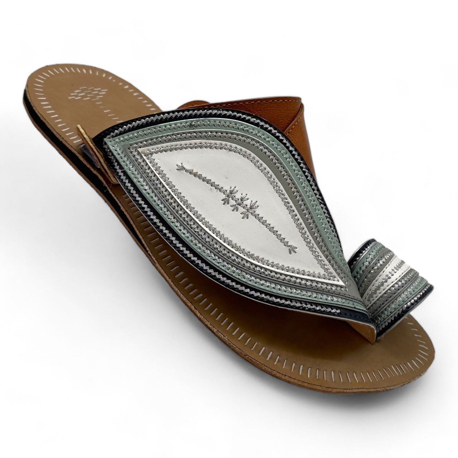 Private Collection: Luxurious Arabic Slippers for an Elegant Lifestyle - The Light Step
