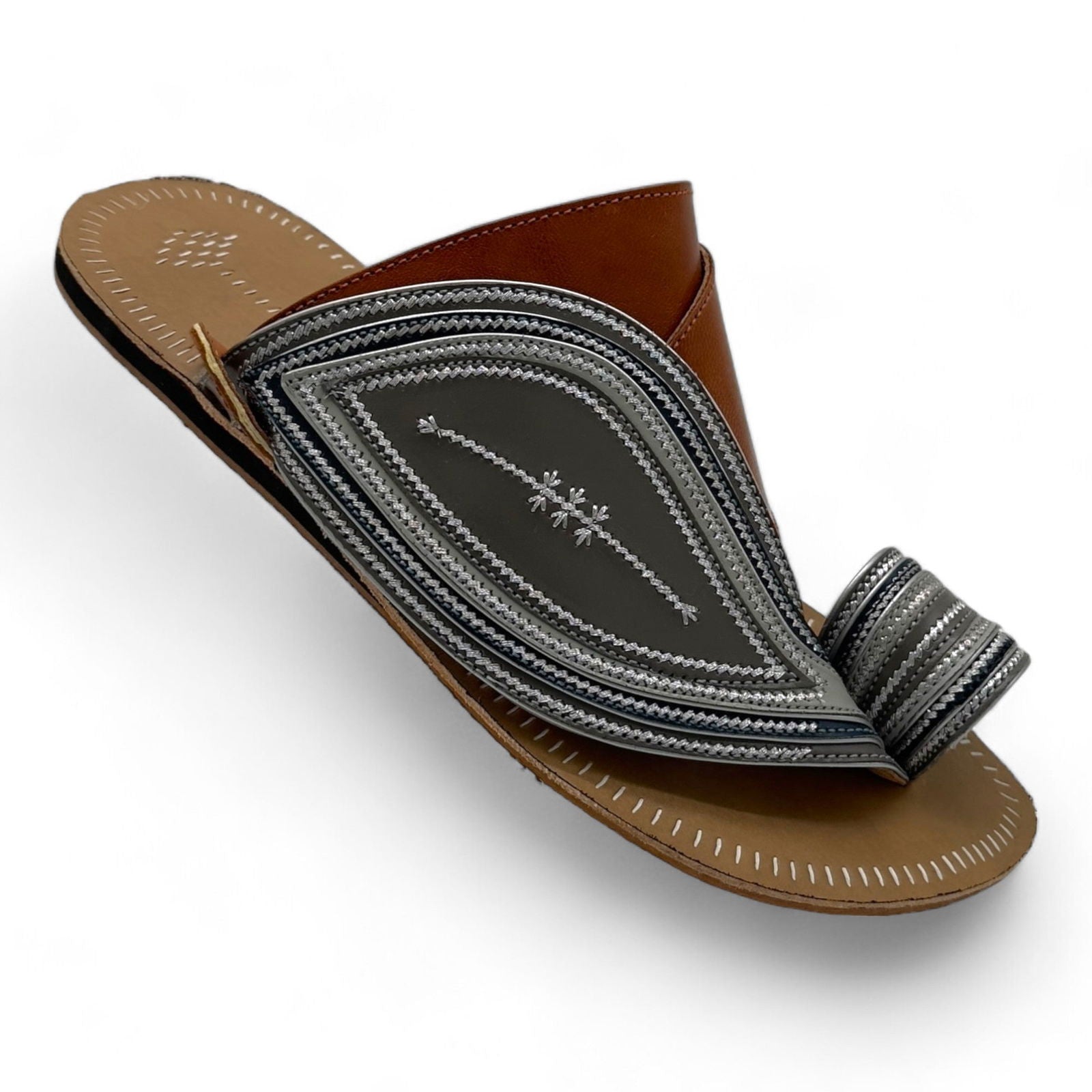 Private Collection: Luxurious Arabic Slippers for an Elegant Lifestyle - The Light Step