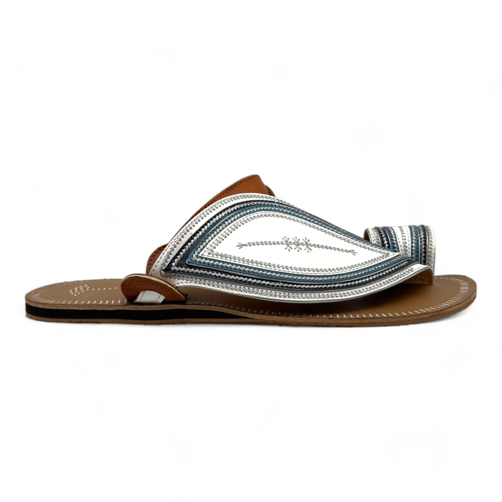 Private Collection: Luxurious Arabic Slippers for an Elegant Lifestyle - The Light Step