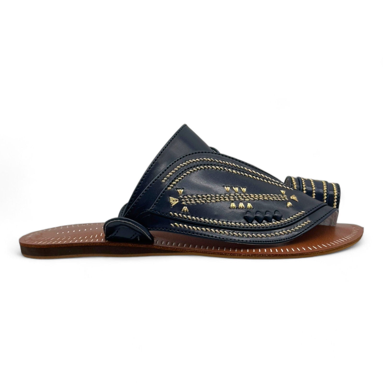 Private Collection: Luxurious Arabic Slippers for an Elegant Lifestyle - The Light Step
