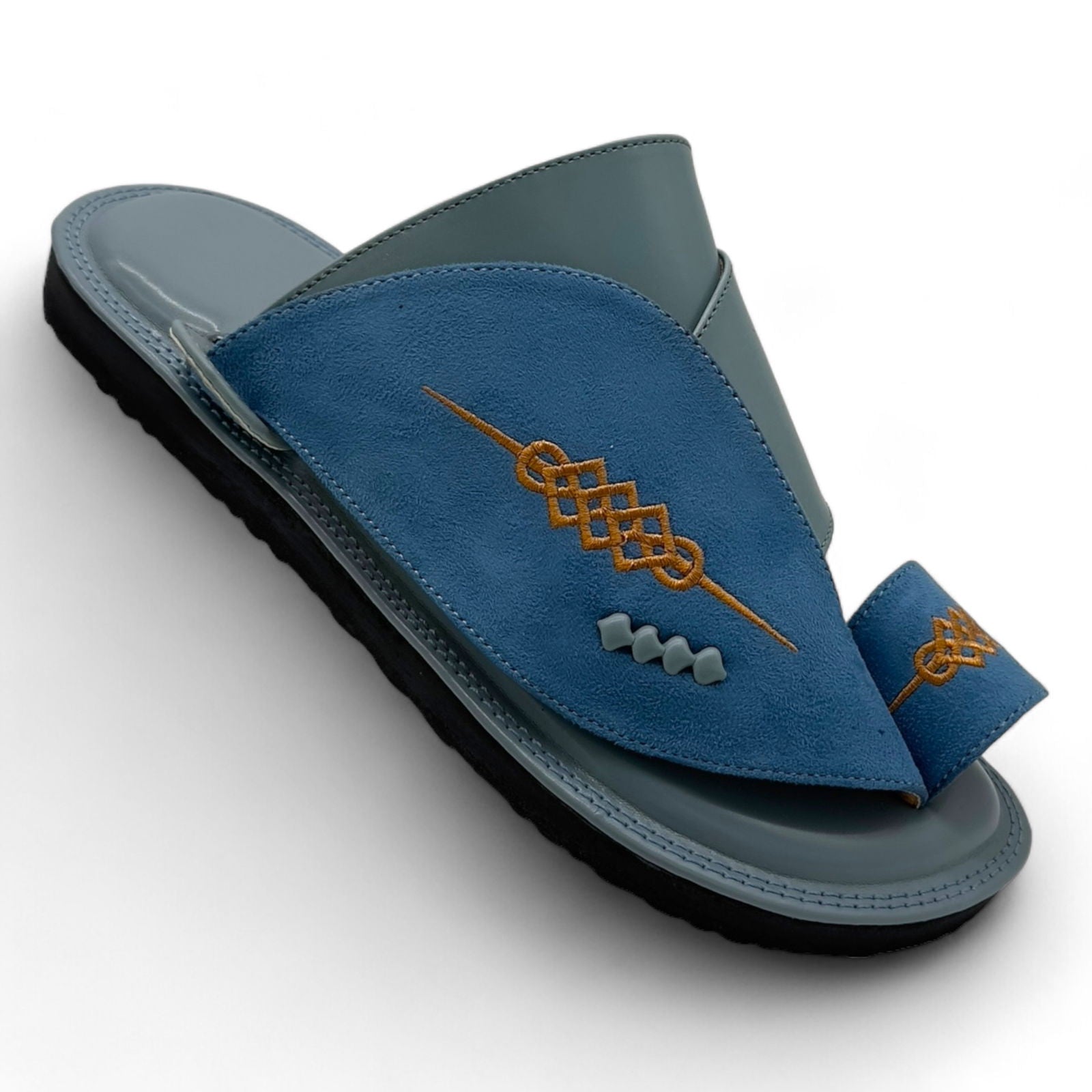 Private Collection: Luxurious Arabic Slippers for an Elegant Lifestyle - The Light Step