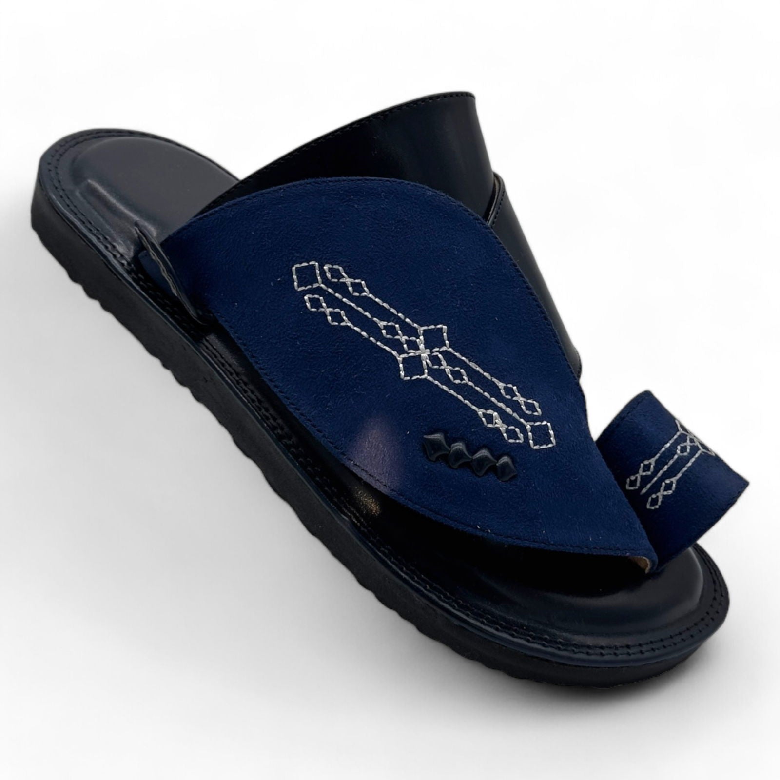 Private Collection: Luxurious Arabic Slippers for an Elegant Lifestyle - The Light Step