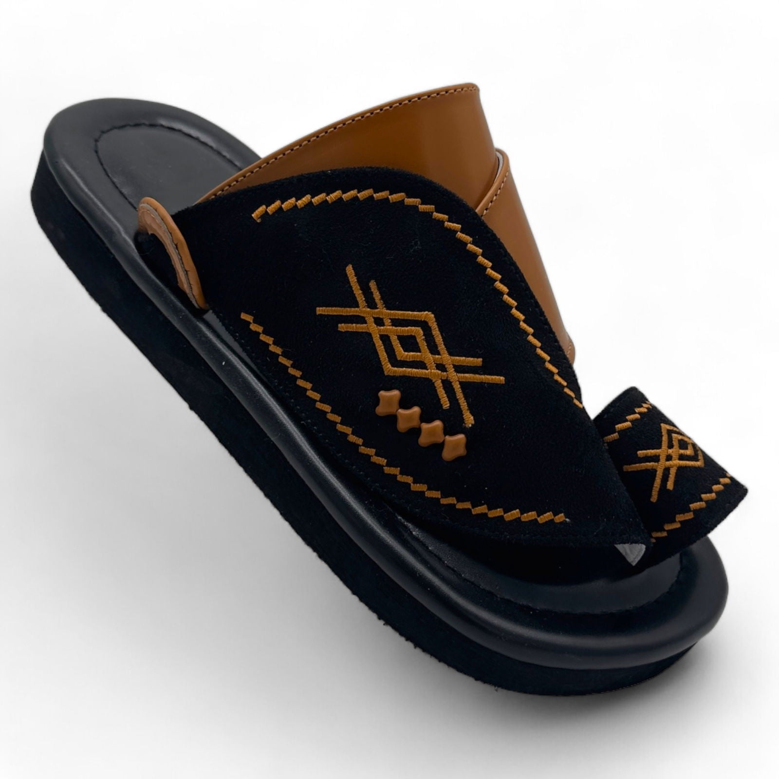 Private Collection: Luxurious Arabic Slippers for an Elegant Lifestyle - The Light Step