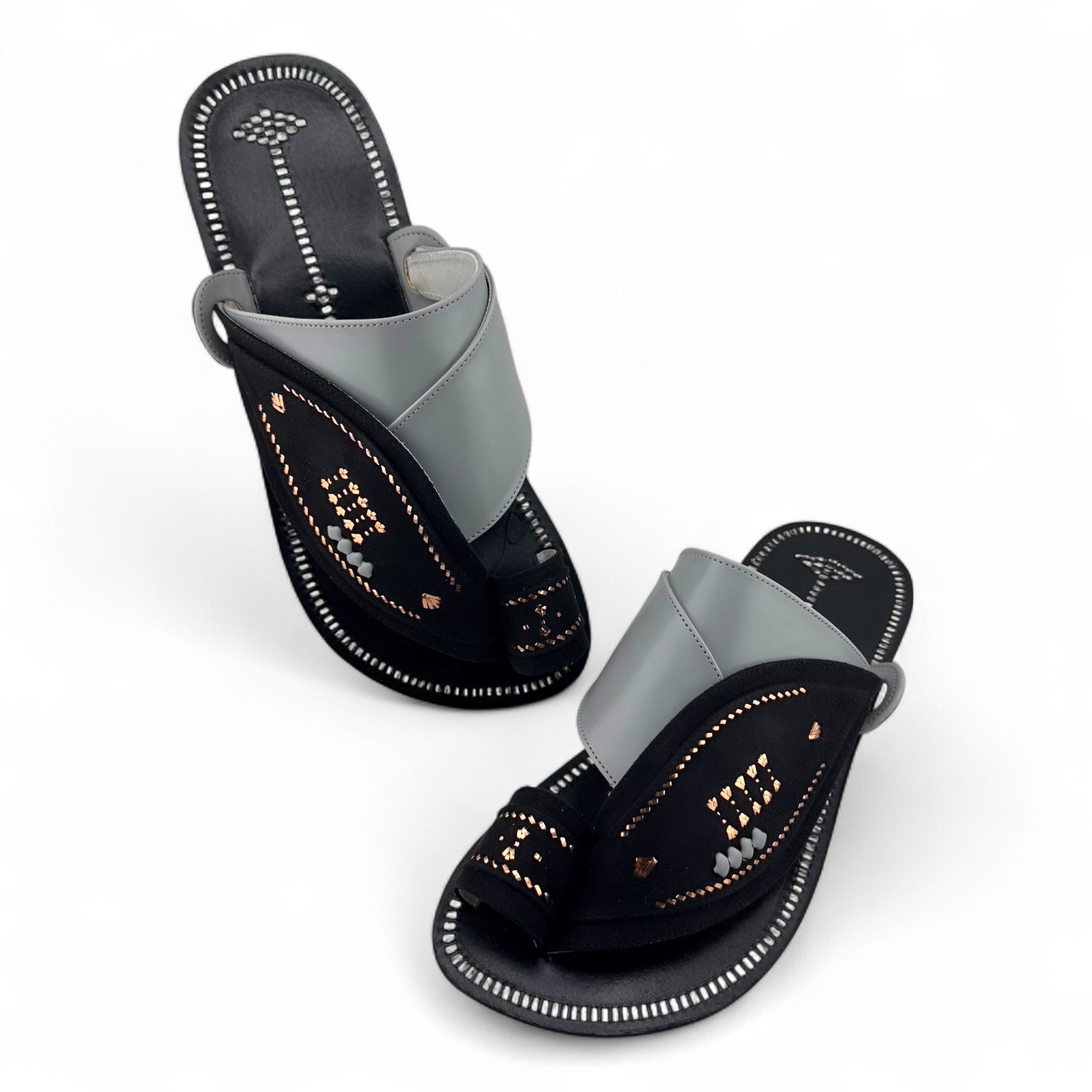 Al Fanoos : Premium Handmade Arabic Sandal l 21003