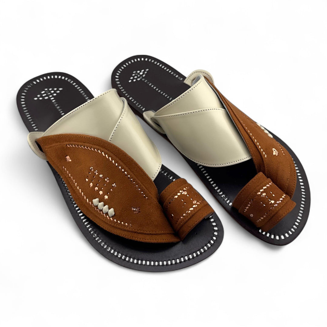 Al Fanoos : Premium Handmade Arabic Sandal l 21003