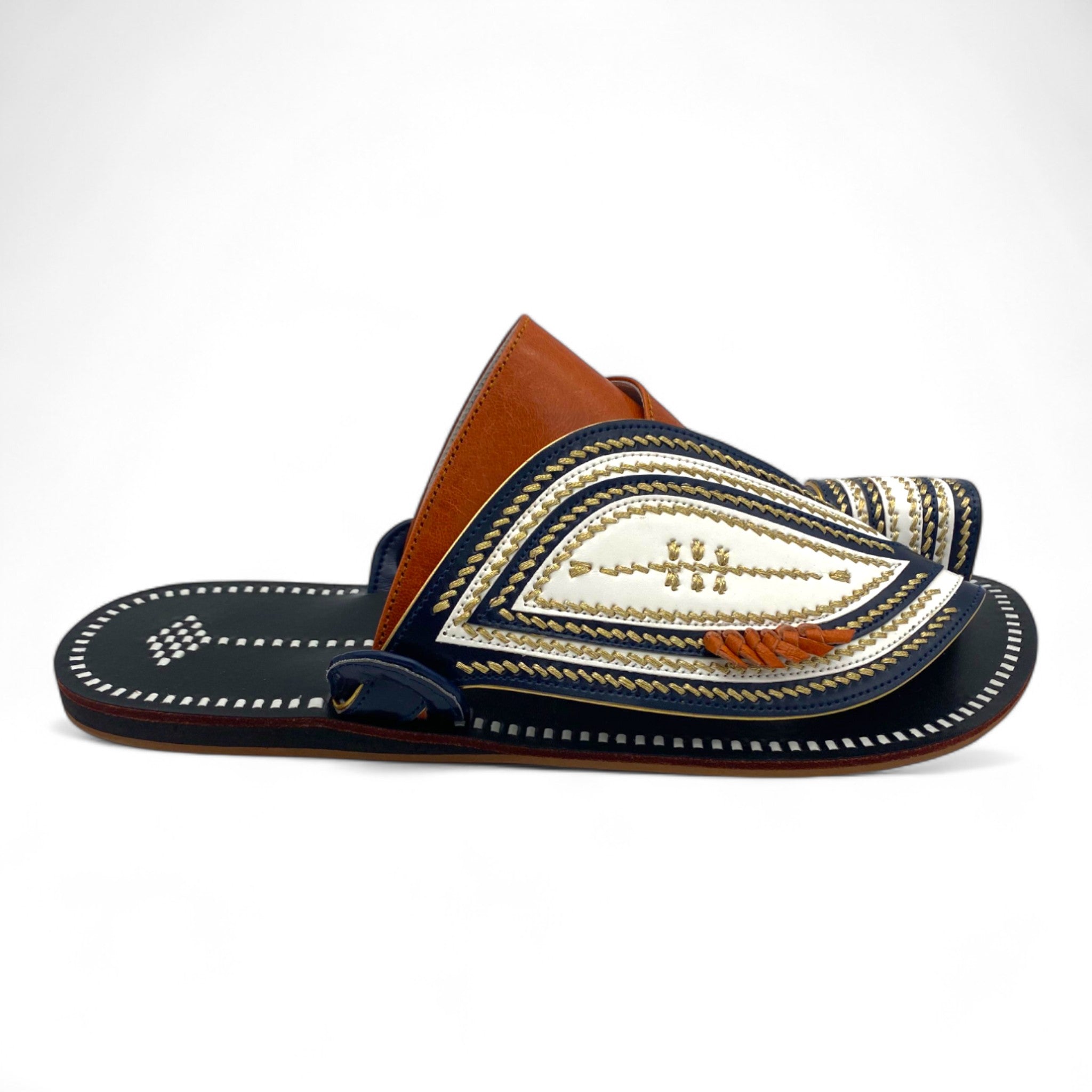 Al Fanoos : Premium Handmade Arabic Sandal
