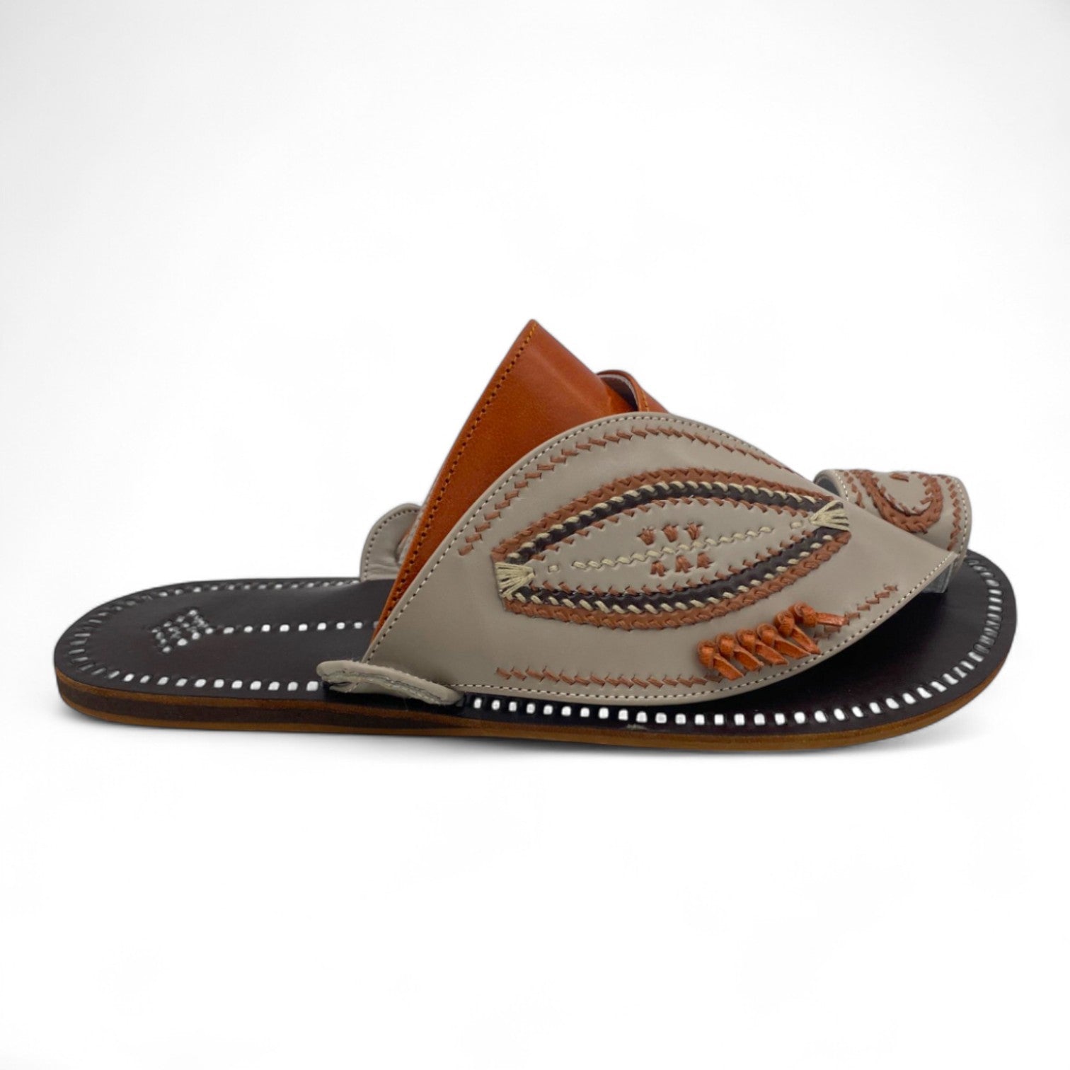 Al Fanoos : Premium Handmade Arabic Sandal