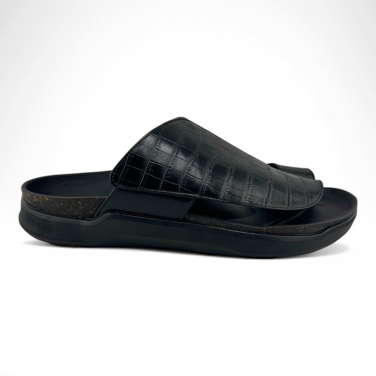 Al Fanoos Comfortable Slip-On Slippers for Everyday Wear l MK CF-64
