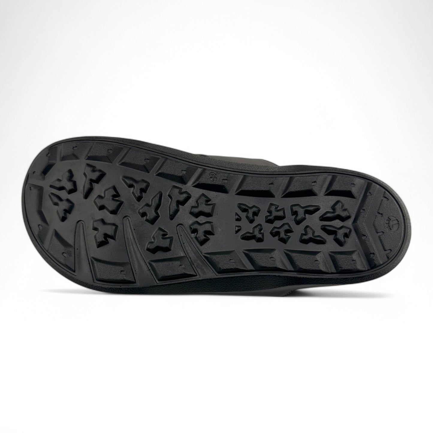 Al Fanoos Comfortable Slip-On Slippers for Everyday Wear l MK CF-64