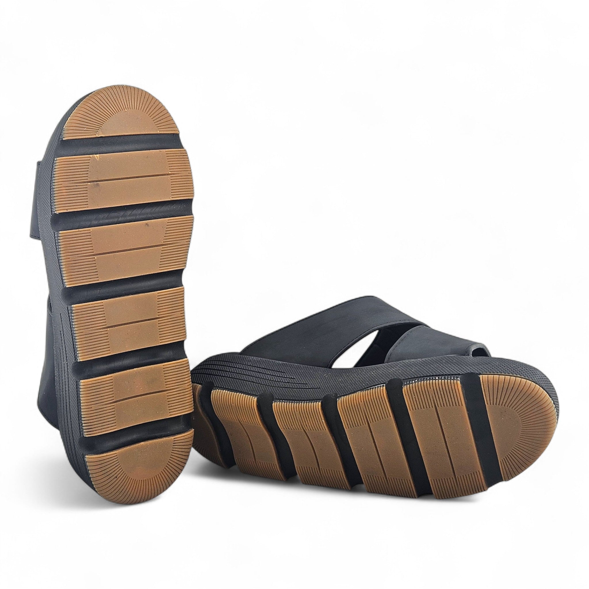 Al Fanoos Everyday Comfort Sandals – Durable & Lightweight – Now Available l2502171
