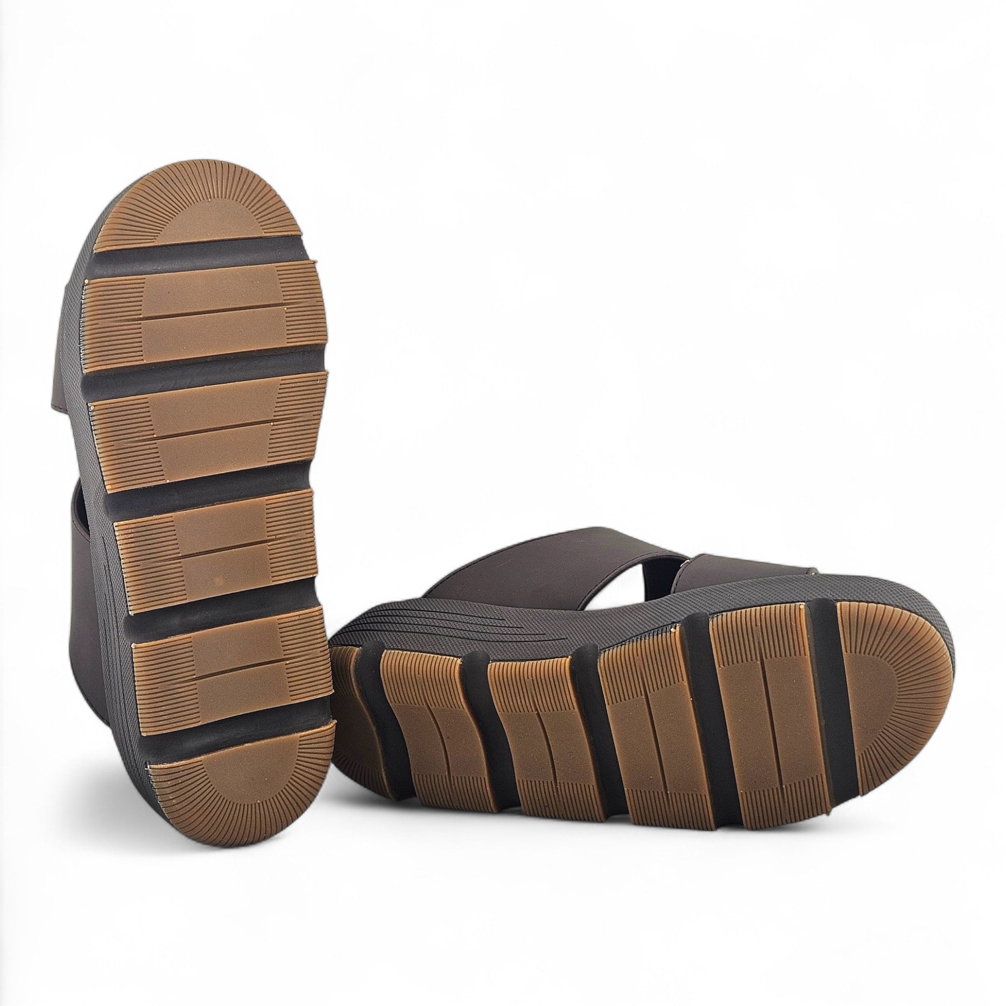 Al Fanoos Everyday Comfort Sandals – Durable & Lightweight – Now Available l2502171