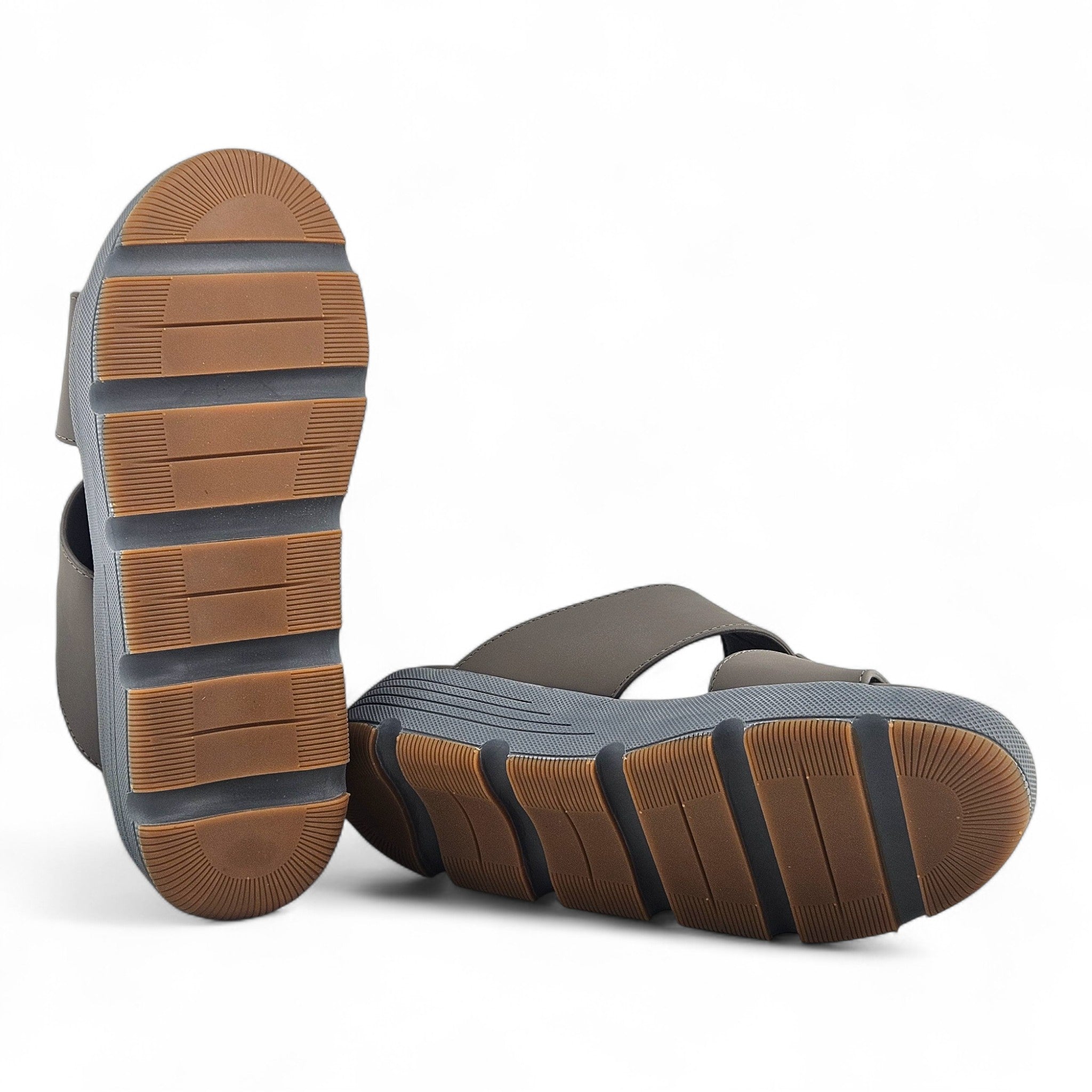 Al Fanoos Everyday Comfort Sandals – Durable & Lightweight – Now Available l2502172